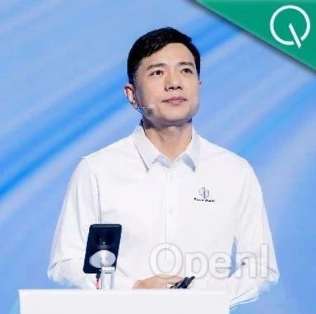 李彦宏揭开大模型认知误区：开源解决不了效率问题，大模型之间差距越来越大